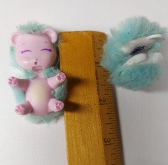 Scruff-a-Luv Vet Surprise Mini Figures Moose Toys Pink And White Glitter Fur