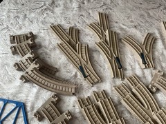 Thomas Train Trackmaster Beige Track Pieces Lot of 100 PARTS. 2009 Mattel