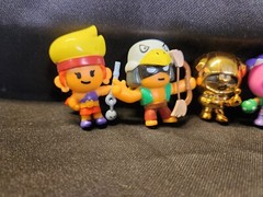 LOT OF 5-Line Friends Brawl Stars Mini Fig- CHASE GOLD LEON/Bo/Amber/Rosa/Jessie