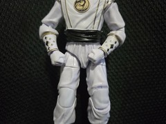 Hasbro Power Rangers Lightning Collection Mighty Morphin Ninja White Ranger 6″