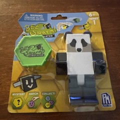 Bee Swarm Simulator Panda Bear Figure & Mystery Honeycomb by Roblox New Sealed