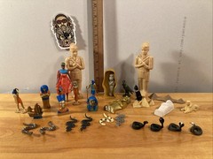 Egyptian Mummy King Tut NEFERTITI Cleopatra Pyramid Sphinx Tomb Artifact Figures