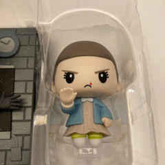 Loot Crate Artist Series Stranger Things Eleven vs. Demogorgon Limited Editon