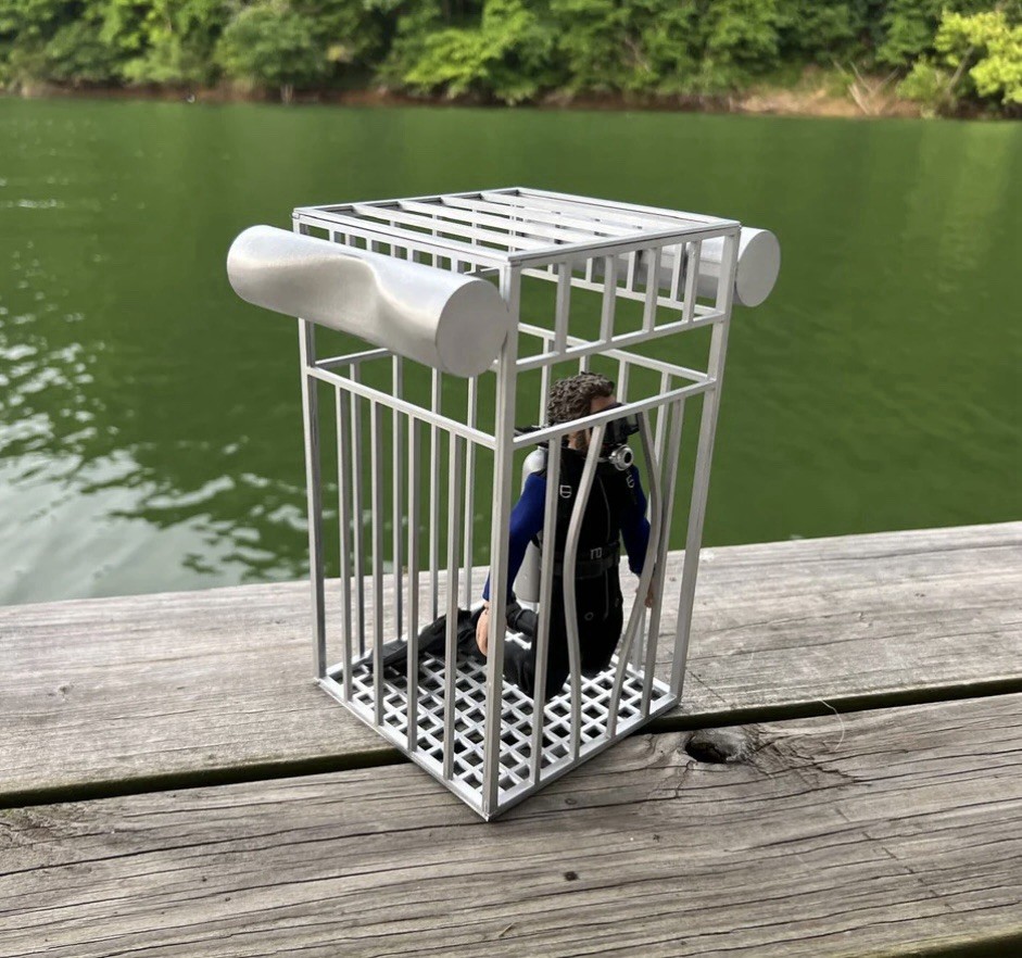 JAWS – DAMAGED Shark Cage (Limited Time)