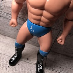 Vintage Ric Flair WCW Nature Boy 6.5 inches Toy Wrestling Action Figure WWE