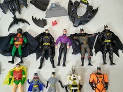 Vtg 1990-93 Kenner BATMAN RETURNS Action Figure Lot of 10 Bruce Wayne & Catwoman