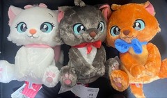 Ururimi Disney Cat Plush 35cm Watery Eye Prize NWT Marie Lucifer Adult Collector