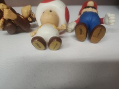Lot Of 4 Super Mario Donkey Kong Nintendo Video Games Action Figures