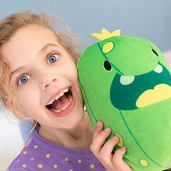 Cats vs Pickles Jumbo 8-Inch Plush – Hank
