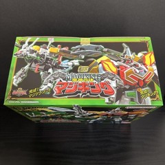 Power Rangers Mystic Force Magiranger SMP MagiKing Megazord / Bandai