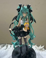 Anime Little Devil Hatsune Miku Dark Angel Racoon PVC Figure Model Ornament Gift