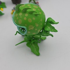 RARE Plants Vs Zombies Toxic chomper Lot Of 7 Figures See Description