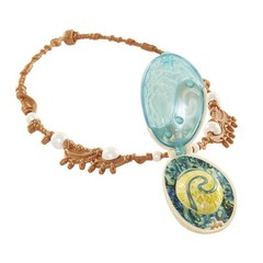 Moana Necklace with Glow Light Heart of Te Fiti Toy Ages 3 Plus