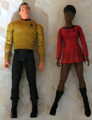 Vintage 2003 Star Trek Lieutenant Uhura Art Asylum + 2008 Captain Kirk Figure