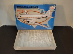 American Airlines DC-3 1/144 MINICRAFT Plane Model Kit MIB NEW Unbuilt