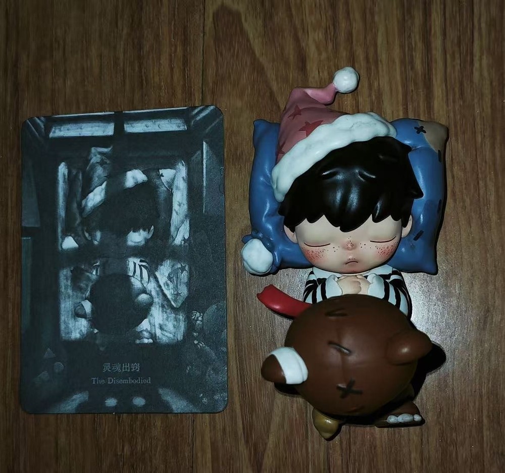 Official Authentic Hirono Monsters Carnival Series Secret – The Disembodied