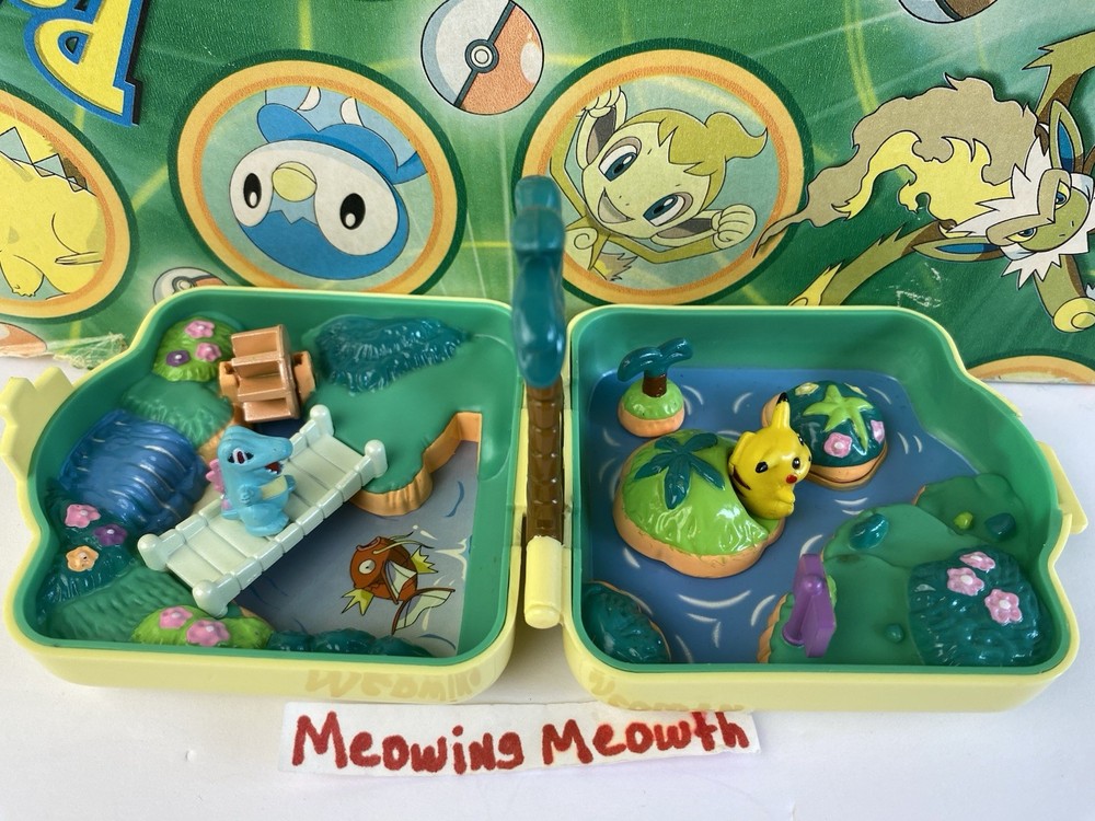 Pokemon Polly Pocket Play Set Pokedoll figure Collection Pack go toy 1997 (plush