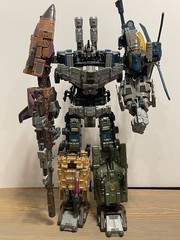 Warbotron WB01-E. Fierce Attack (Onslaught). Bruticus. Original Release.