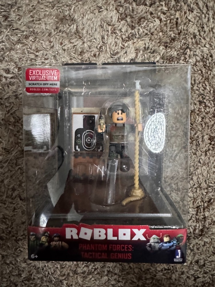 Roblox Desktop Series Phantom Forces: Tactical Genius Action Figure Toy 8+ New