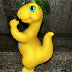 VTG 1993 Darlin’ Dinos Bronte Yellow Purple Time For Bed Dressy Dinos 7”