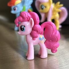 My Little Pony lot THE MANE 6 + PRINESS CELESTIA (FINDERS KEEPERS Mini) FIM G4