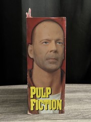 DIAMOND SELECT TOYS – Pulp Fiction Set- Rare NEW – w/ Samuel L Jackson Figure