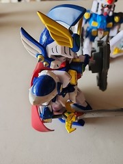 2x SD Gundam Force Superior Defenders CAPTAIN GUNDAM Action Figure & another
