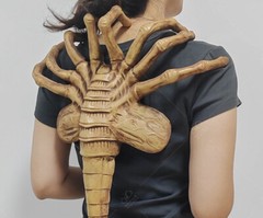 1:1 Scale Aliens Facehugger Life Size Foam Wacky Toy Model Cosplay Prop Replica