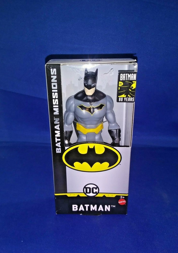 DC BATMAN 6″ Action Figure Gray Suit Batman 80 Years Mattel Ages 3 & Up