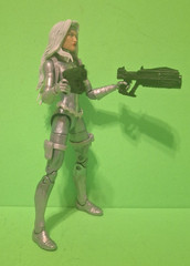 Marvel Legends SILVER SABLE from KINGPIN BAF WAVE + GREAT COMIC SILVER SABLE #36
