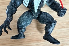 Vintage 1996 Toy Biz Marvel Spider-Man “Venom The Madness” Action Figure Toy
