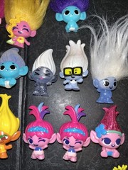 Dreamworks Trolls Mineez Collection Lot of 39 figures
