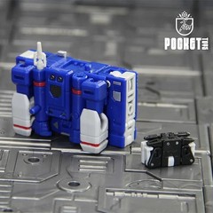PT-04 Soundwave Pocket Robot Action Figure G1 Transforming Mini Toy Collectible