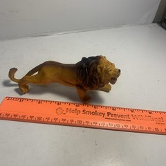 6″ Toy Lion Vinyl Hard Plastic Rubber Roaring Jungle Zoo Cat Figure 1998