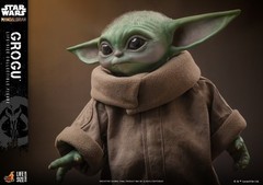 In Stock Hot Toys LMS015 Star Wars The Mandalorian 1:1 Grogu Life-Size Figure