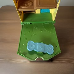Disney Jr Just Play Puppy Dog Pals Stow N’ Go House Playset & Accessories
