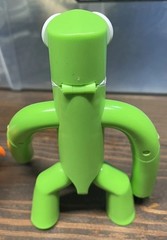 PhatMojo Rainbow Friends Green Variant 5.25″ Action Figure Tongue Feature
