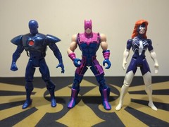 Lot Of 3: ToyBiz Marvel Figures: 1995 Iron Man, 1995 Hawkeye & 1994 Spider-Woman