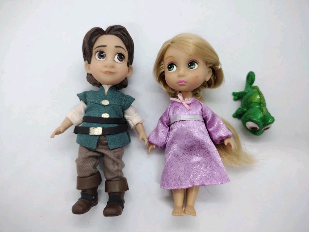 DISNEY STORE Animators Collection Lot Flynn Rider Rapunzel 5″ toddler doll set