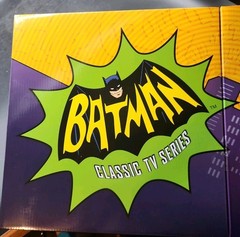 NEW Batman Classic TV Utility Belt Batarang Mattel DC Collector Adam West Y6806
