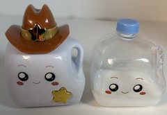 Lankybox Mini Plastic MILK Jug Figures Cowboy & Partly Filled Versions Lot x 2