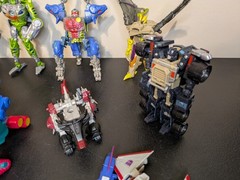Transformers Toy Figure Lot of 16 Mixed 90s 2000s Y2K Hasbro Robots in Disguise