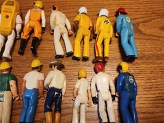 FISHER PRICE ADVENTURE PEOPLE FPAP 24 Action Figure Lot