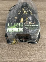 Aliens vs. Predator SERPENT HUNTER Video Game PREDATOR NECA Sealed MIP 2017