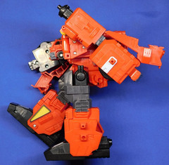 TRANSFORMERS ARMADA OVERLOAD COMPLETE WITH ROLLOUT MINICON & MISSILES 2003 WORKS