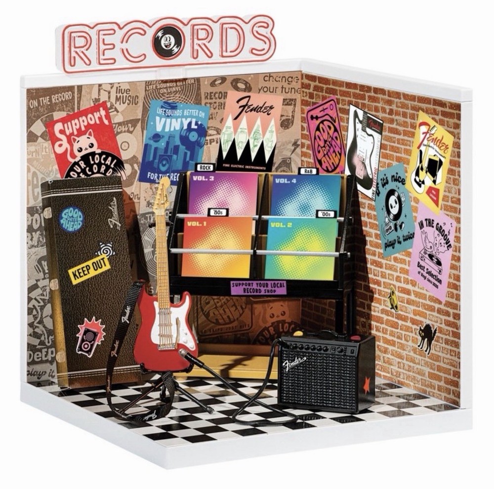 MGA’s Miniverse – Record Shop