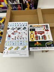 Mighty Morphin Power Rangers Megazord Construction Set 280 Pieces