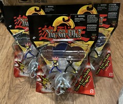 1-Yu-gi-oh mini figure Series 1 Yugi, Pegasus, Blue Eyes White Dragon new sealed