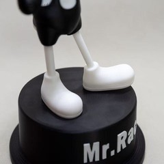 Resident Evil Requiem Mr. Raccoon Figure