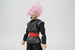 DL Custom SH Figuarts Goku Black 1/12 Matte Pink 2 Bodies Custom Figure